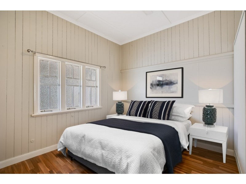 16 Market Street, South Toowoomba QLD 4350