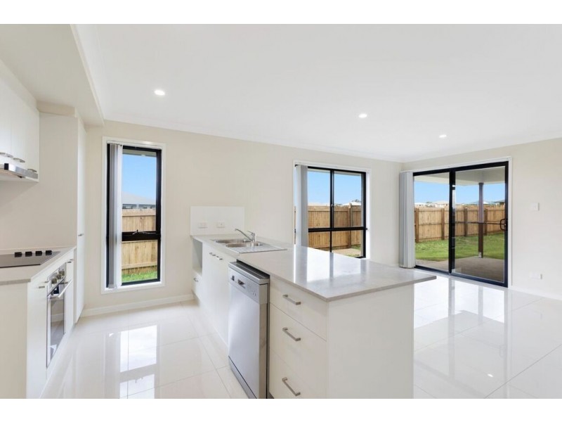 1/28 Karto Street, Cambooya QLD 4358