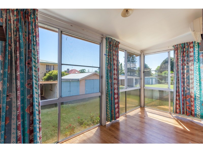 235 Russell Street, Newtown QLD 4350