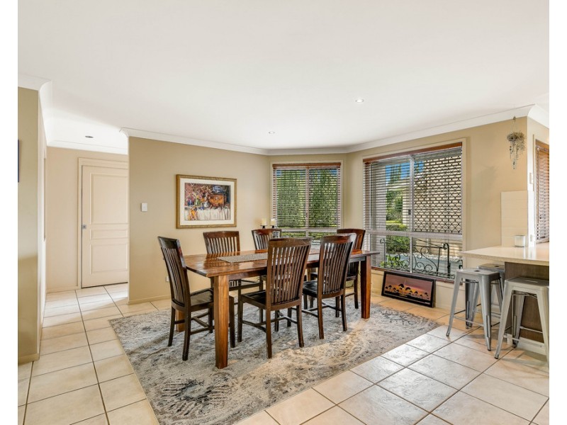 Villa 4/114 Drayton Road, Harristown QLD 4350