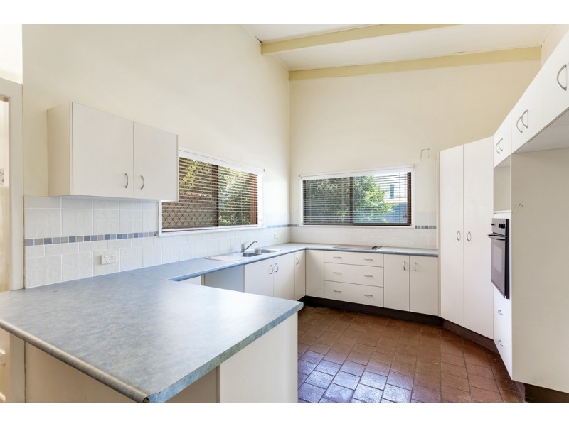 80 Vanity Street, Rockville QLD 4350