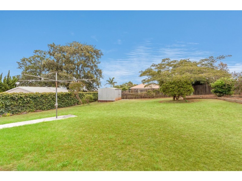 11 Croydon Street, Harristown QLD 4350