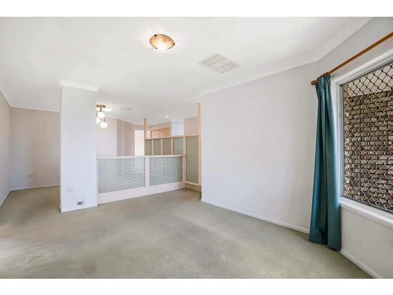 15 Blue Gum Drive, Newtown QLD 4350