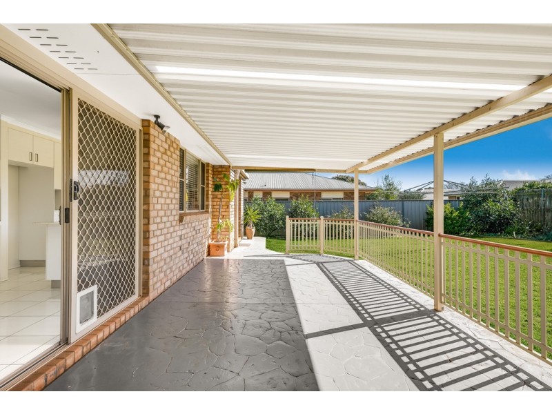 107 Hursley Road, Glenvale QLD 4350 Ray White Toowoomba Sold