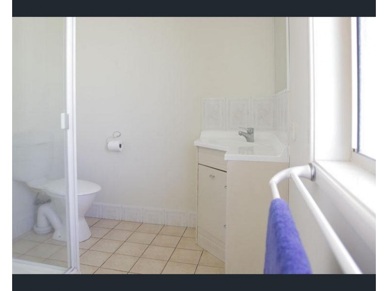3/287a Bridge Street, Newtown QLD 4350