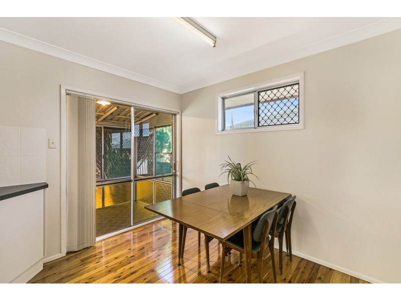 16 Richmond Drive, Wilsonton QLD 4350