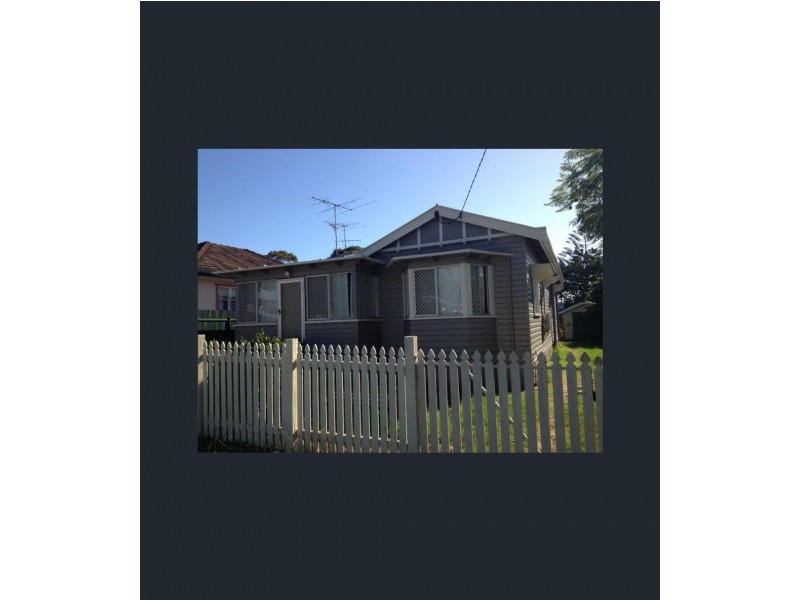 3 Cay Street, Newtown QLD 4350