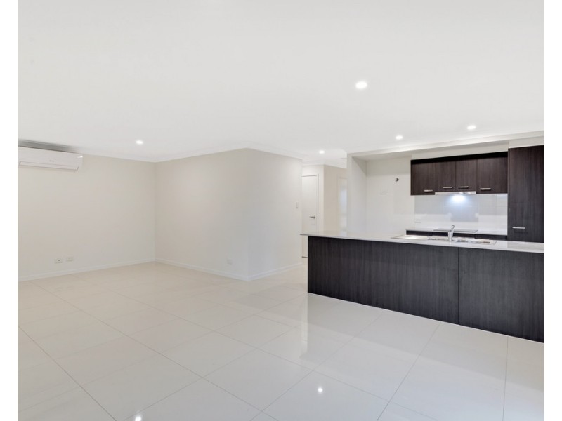 1/30 Karto Street, Cambooya QLD 4358