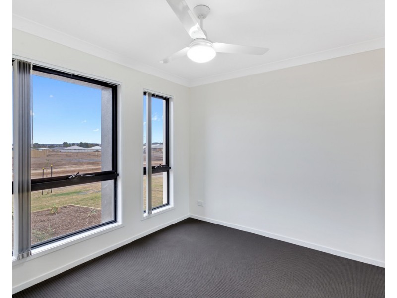 1/30 Karto Street, Cambooya QLD 4358