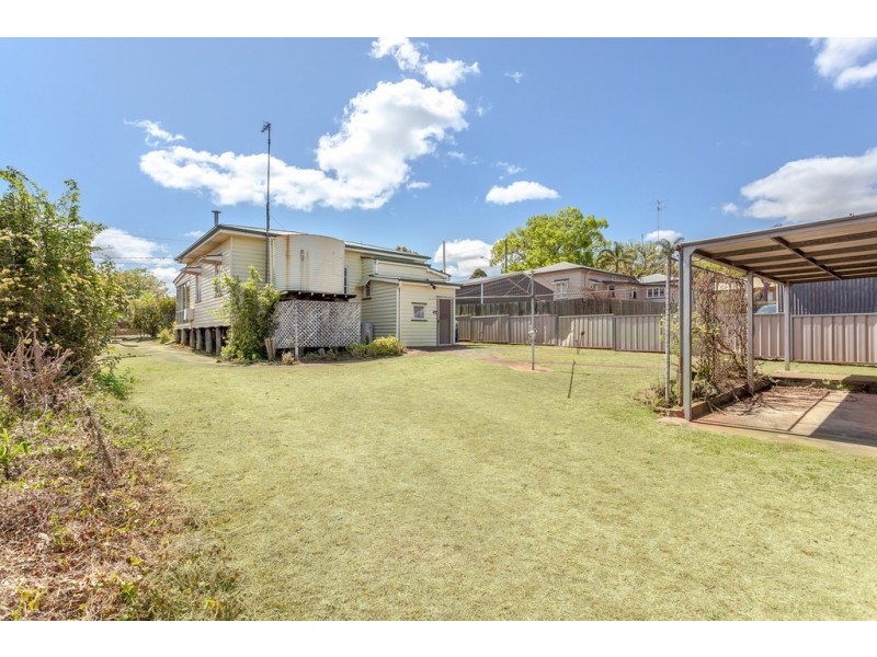 74 James Street, Rangeville QLD 4350