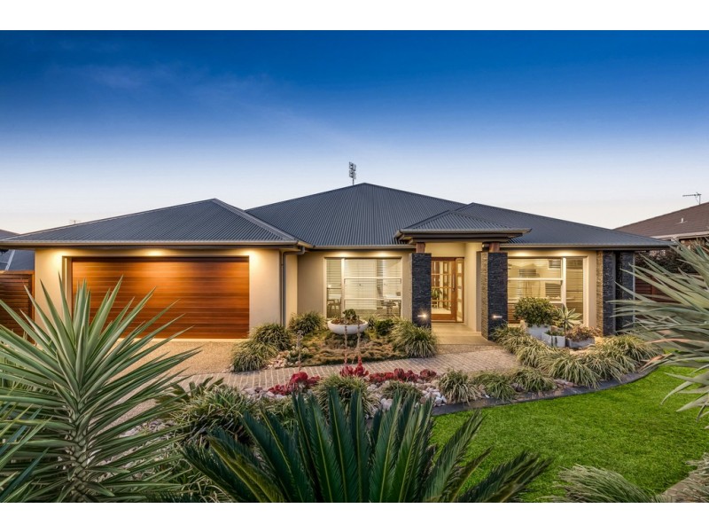 12 Heron Court, Kleinton QLD 4352