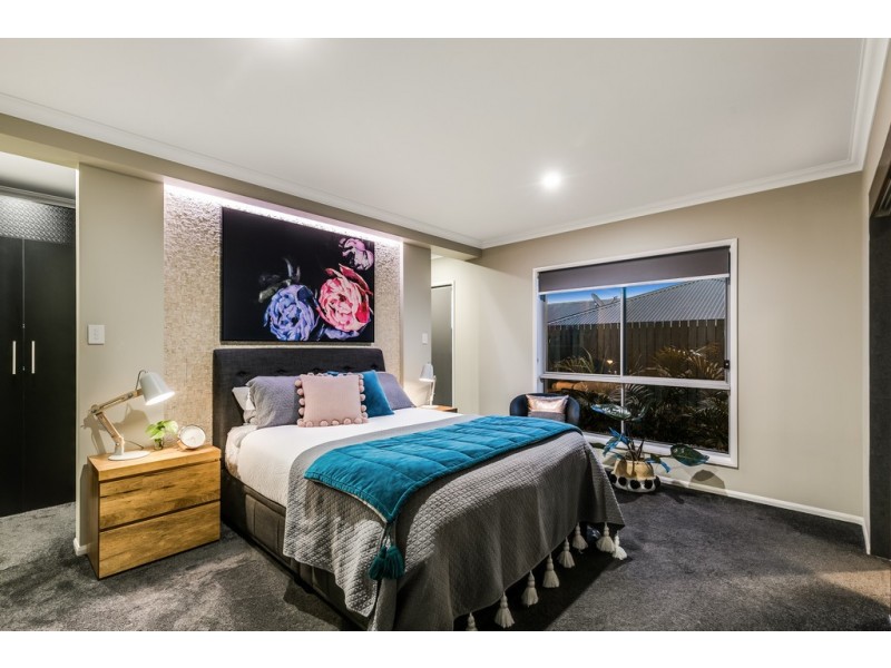 12 Heron Court, Kleinton QLD 4352