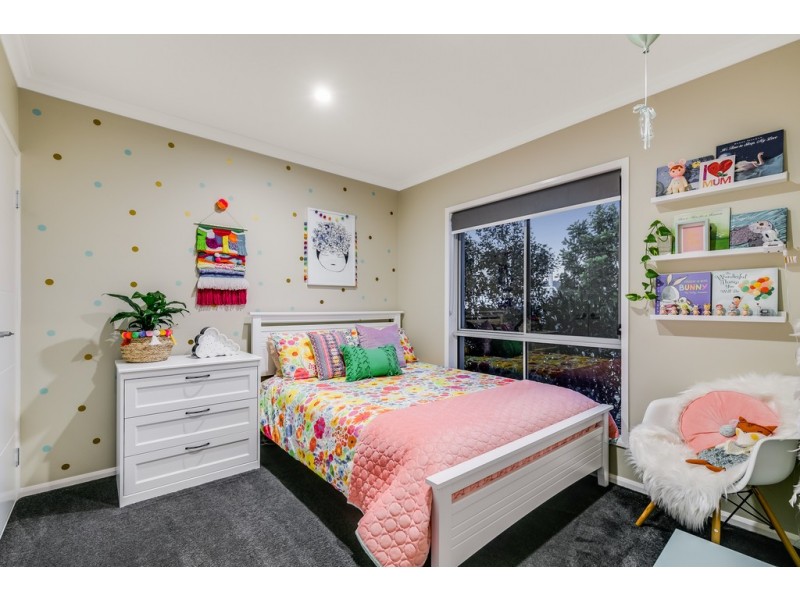 12 Heron Court, Kleinton QLD 4352