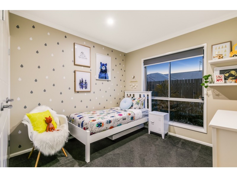 12 Heron Court, Kleinton QLD 4352