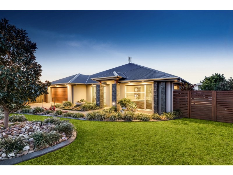 12 Heron Court, Kleinton QLD 4352