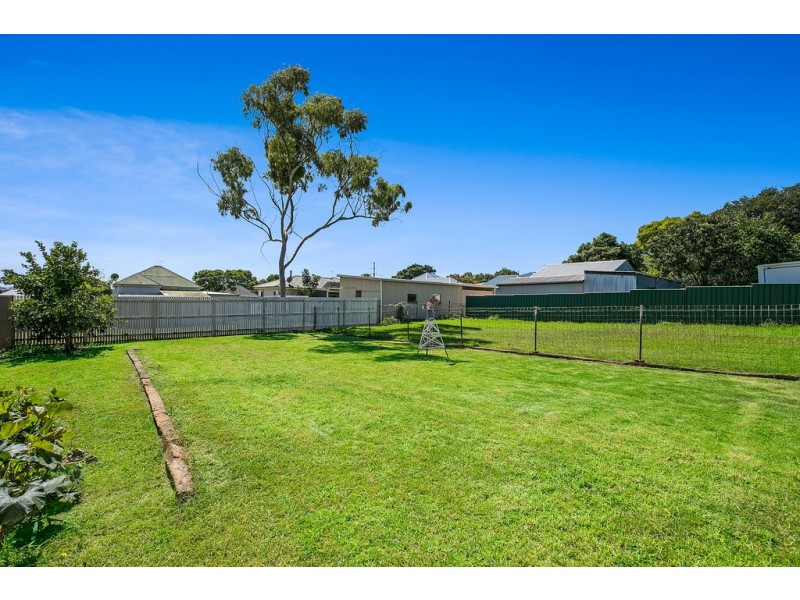 9 Healy Street, South Toowoomba QLD 4350