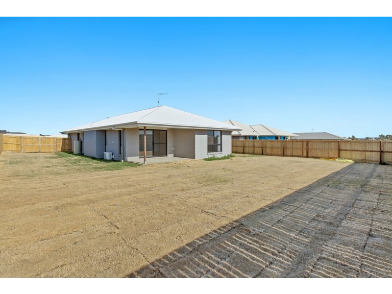 18 Karto Street, Cambooya QLD 4358