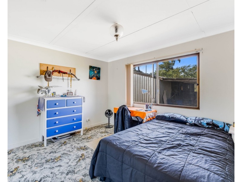 5 Jannuschs Road, Gowrie Mountain QLD 4350