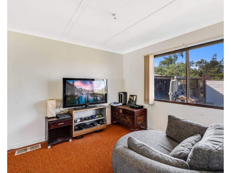 5 Jannuschs Road, Gowrie Mountain QLD 4350