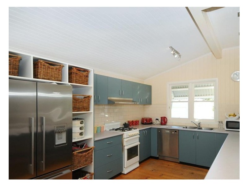 31 Curzon Street, East Toowoomba QLD 4350