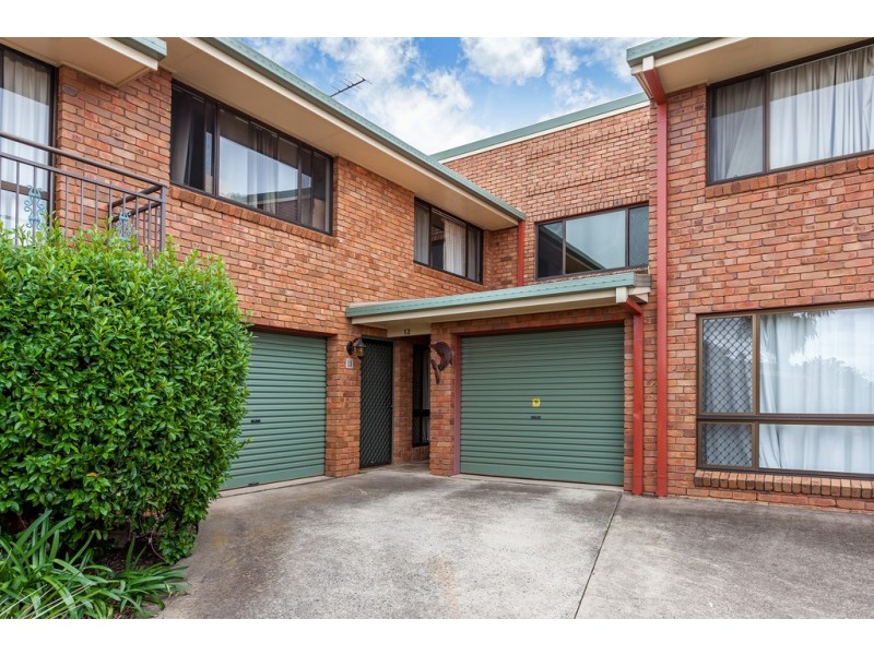 Unit 12/367 Margaret Street, Newtown QLD 4350