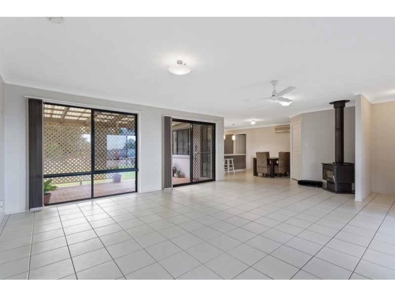 5 Duncan Street, Wilsonton Heights QLD 4350