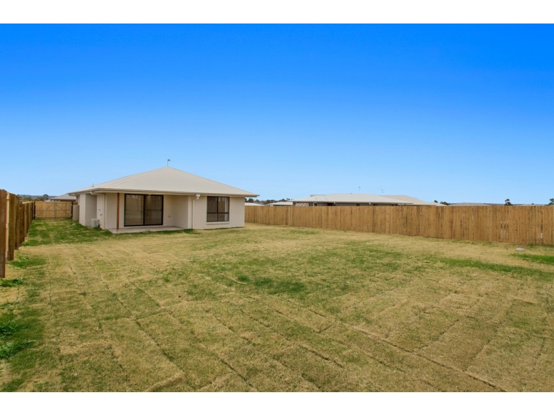 12 Murwillock Street, Cambooya QLD 4358