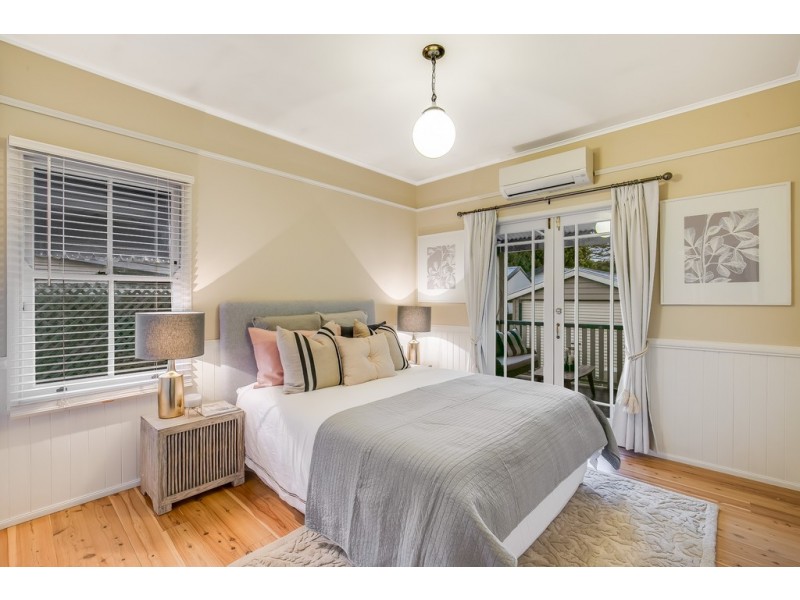11 Burns Street, East Toowoomba QLD 4350