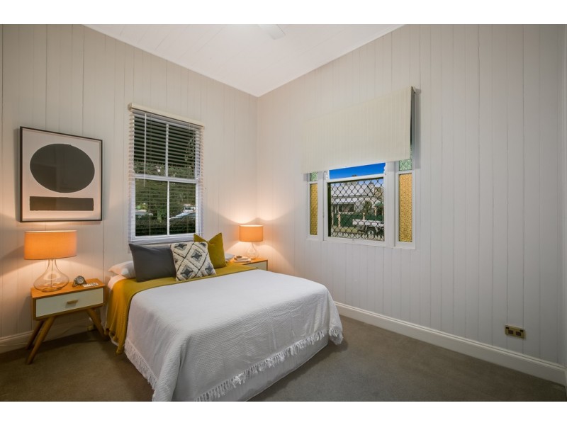 11 Burns Street, East Toowoomba QLD 4350