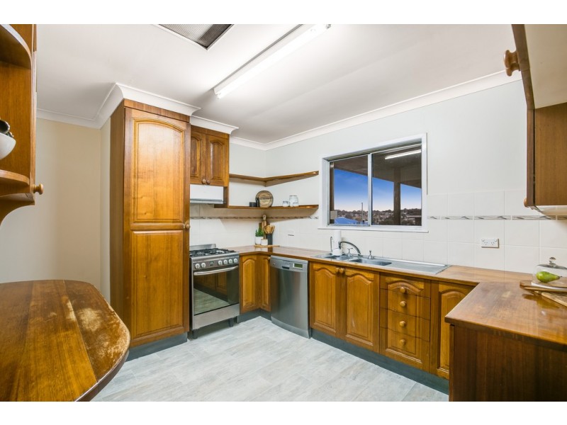 54 Sardon Street, Centenary Heights QLD 4350