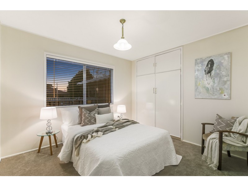 54 Sardon Street, Centenary Heights QLD 4350