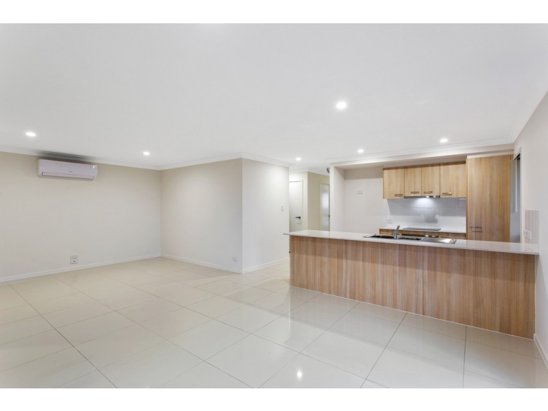 1/50 Magpie Drive, Cambooya QLD 4358