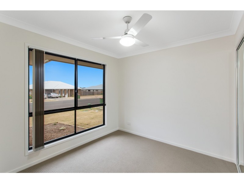 1/50 Magpie Drive, Cambooya QLD 4358