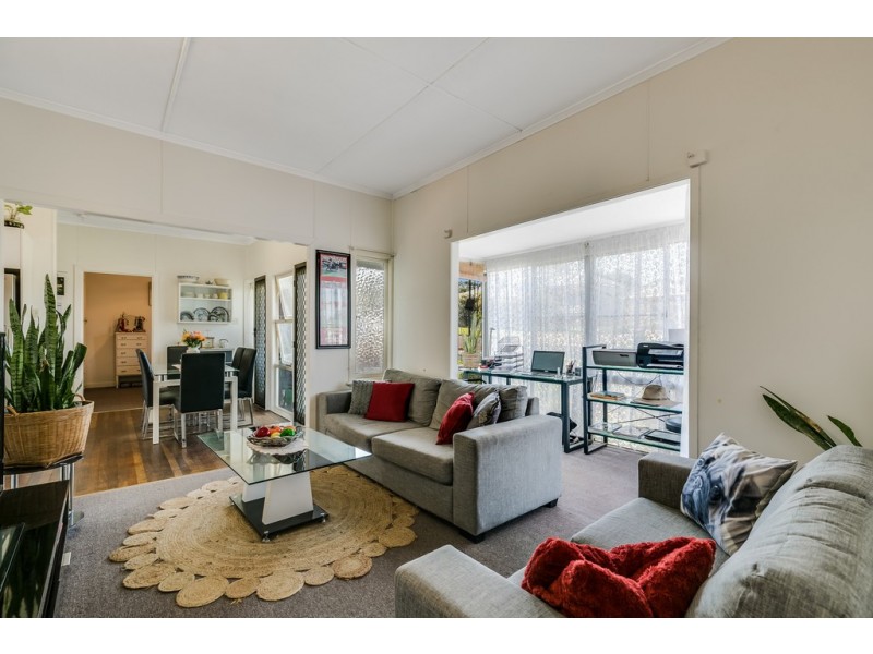 30 Gostwyck Street, Newtown QLD 4350