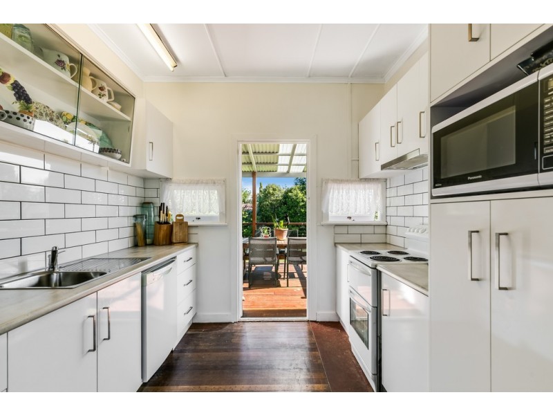 30 Gostwyck Street, Newtown QLD 4350