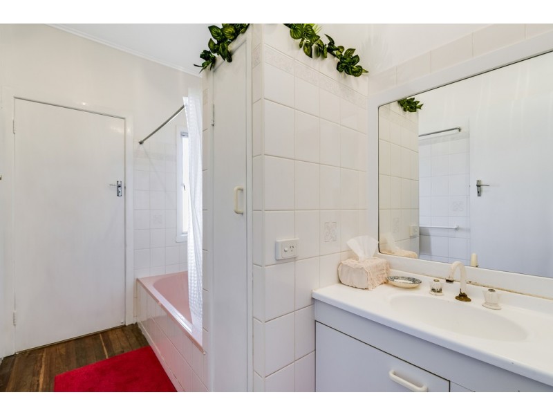 30 Gostwyck Street, Newtown QLD 4350