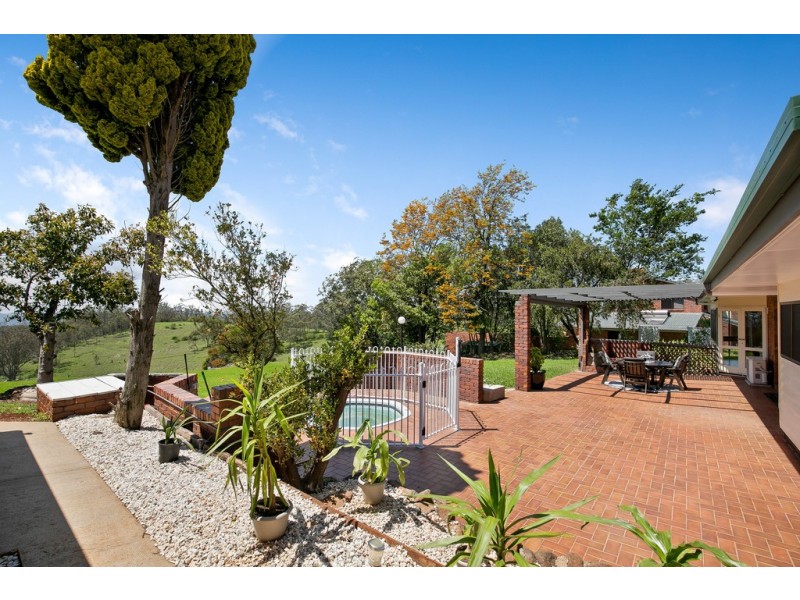 14 McStay Street, Middle Ridge QLD 4350