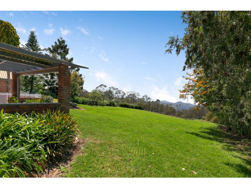 14 McStay Street, Middle Ridge QLD 4350