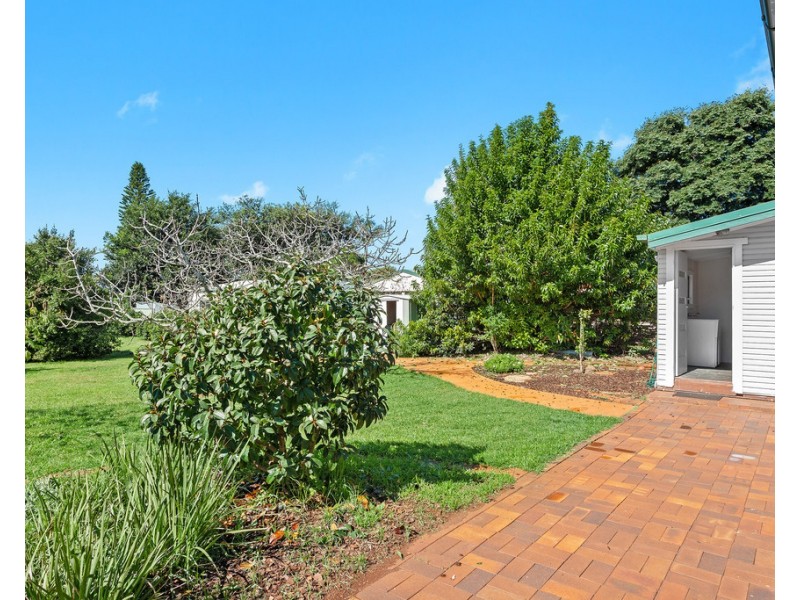 28 McDowall Street, Newtown QLD 4350