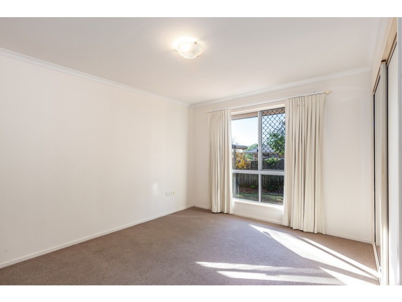 Unit 7/303 Spring Street, Kearneys Spring QLD 4350