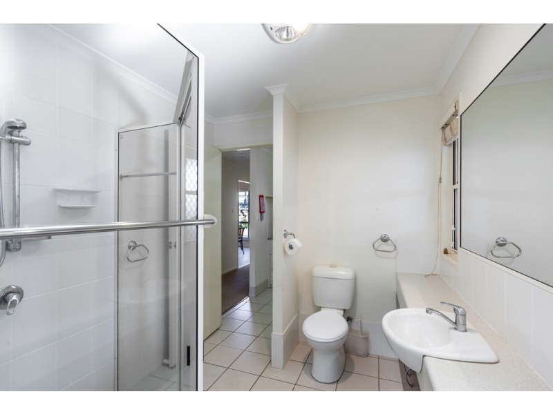 Unit 7/303 Spring Street, Kearneys Spring QLD 4350