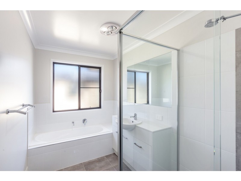 1/28 Ellis Street, Wilsonton QLD 4350