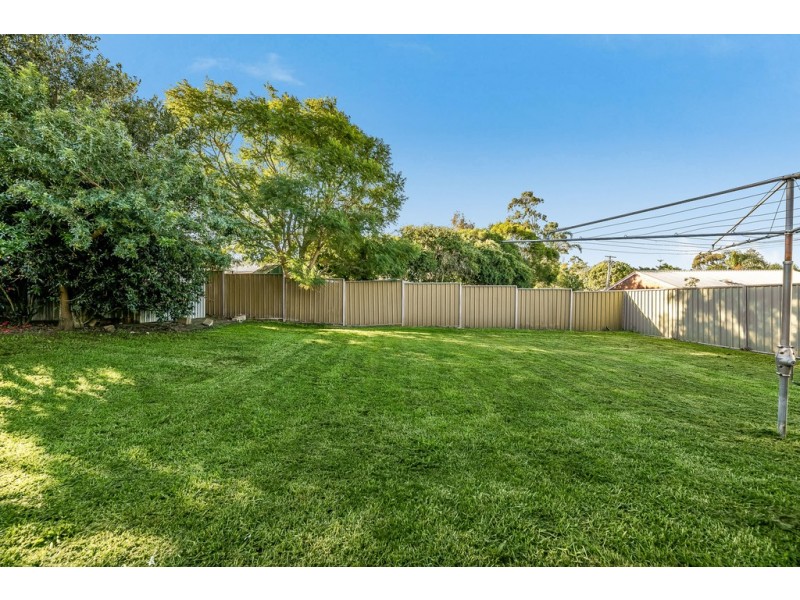 69 Wine Drive, Wilsonton Heights QLD 4350