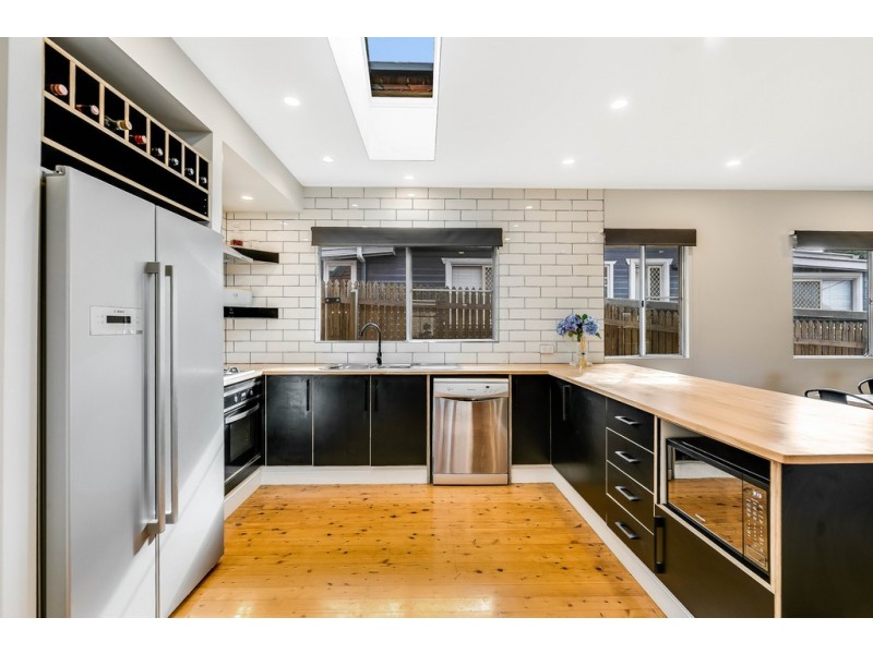 9 Blackdown Street, Harristown QLD 4350