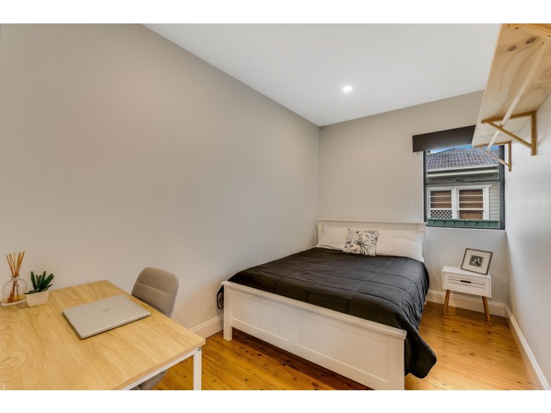 9 Blackdown Street, Harristown QLD 4350