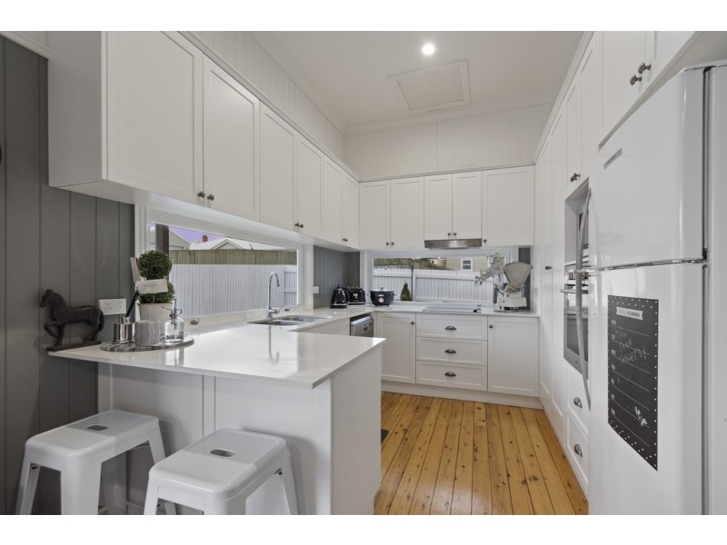 5 Brodribb Street, Toowoomba City QLD 4350