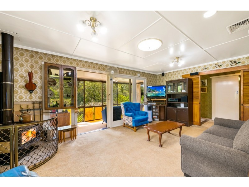 319 Tor Street, Wilsonton QLD 4350