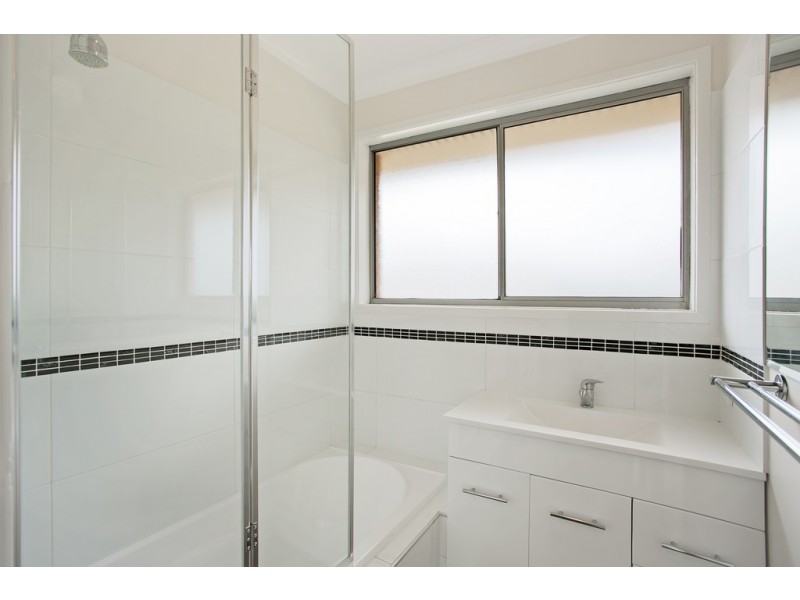 27 Lindberg Street, Wilsonton QLD 4350