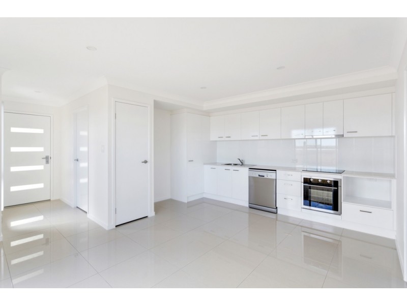 2/84 Magpie Drive, Cambooya QLD 4358