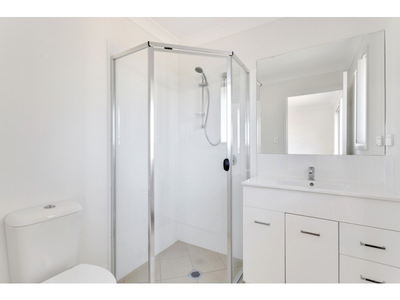 2/84 Magpie Drive, Cambooya QLD 4358
